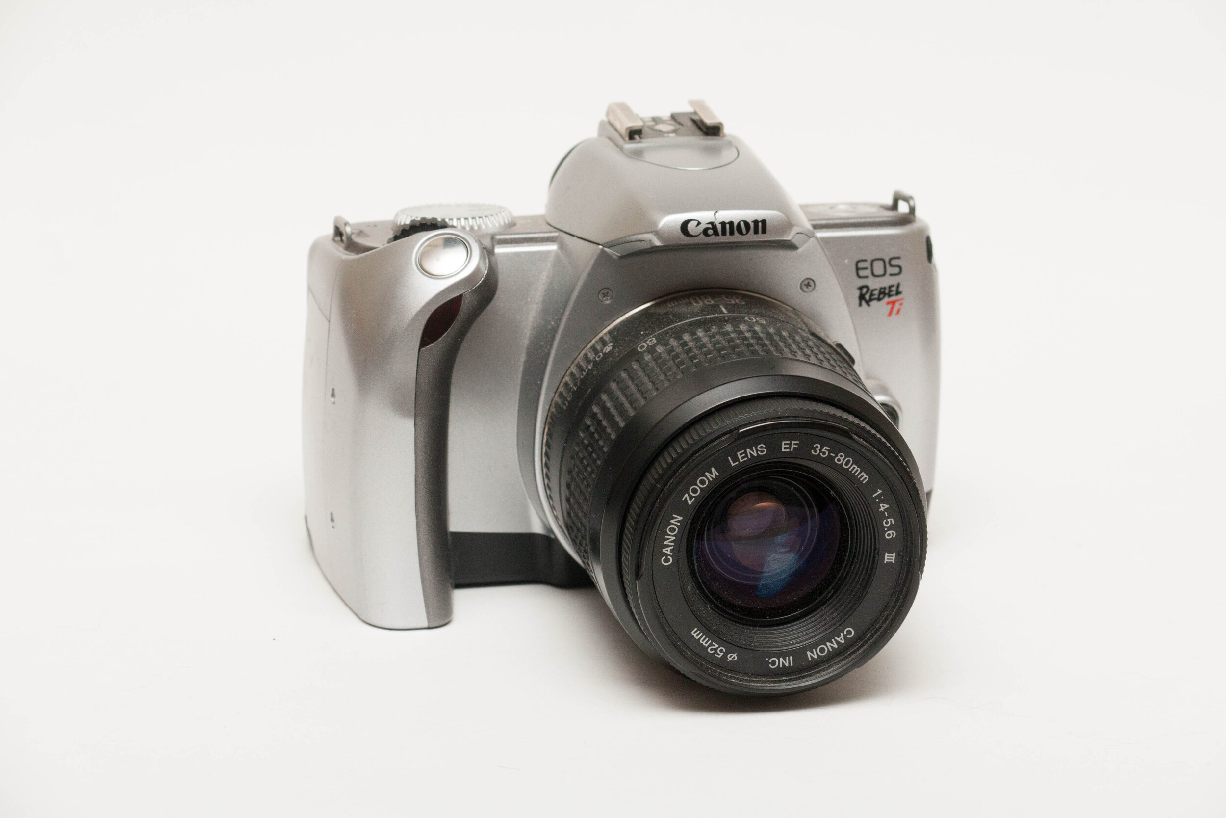 Cheap Cameras for Beginners - Canon Rebel EOS Ti