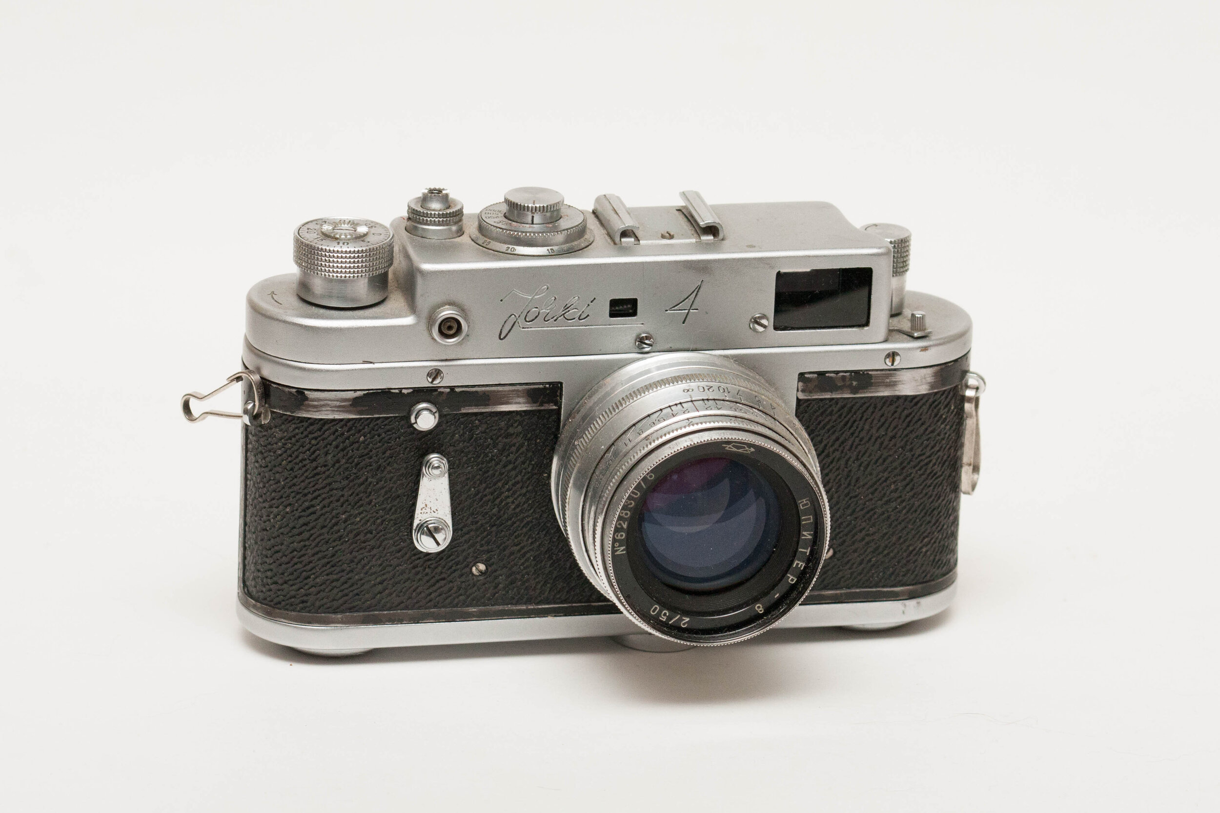 Full Frame Rangefinder